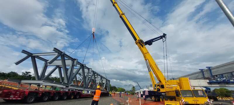 Alquiler de Grúa Móvil 80 Toneladas en Panamá